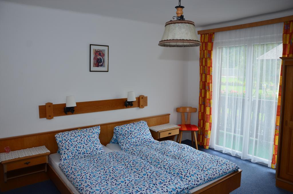 Haus Dachstein Schnitzer Hotel Eben Im Pongau Kültér fotó