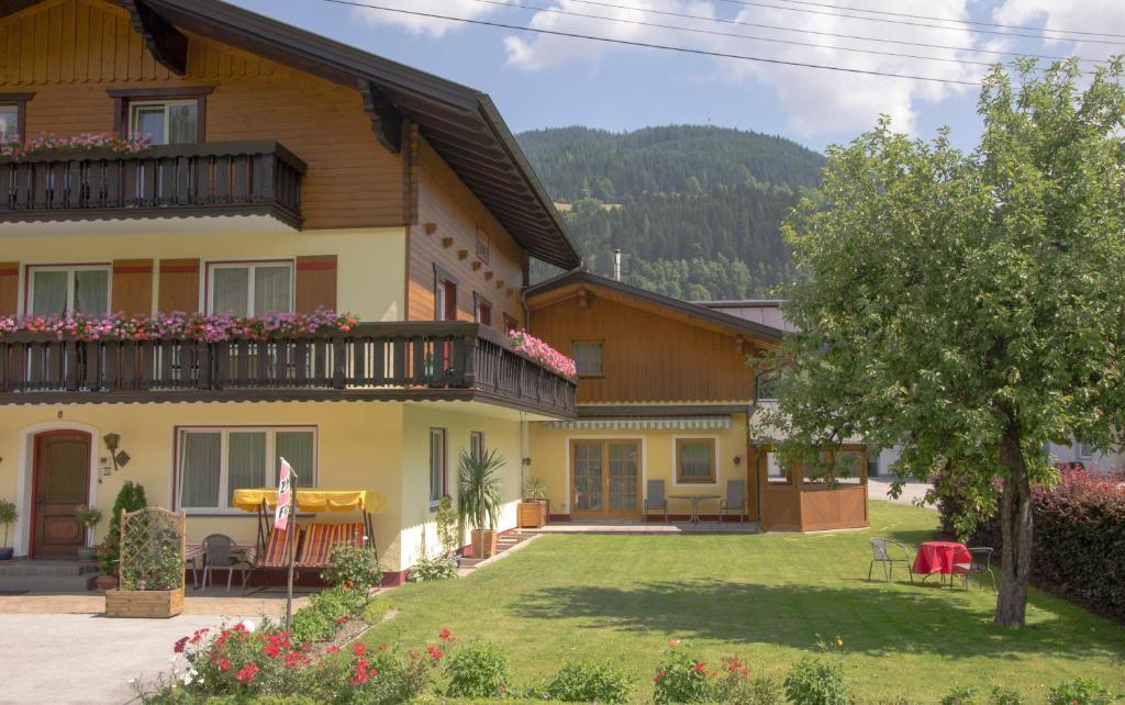Haus Dachstein Schnitzer Hotel Eben Im Pongau Kültér fotó
